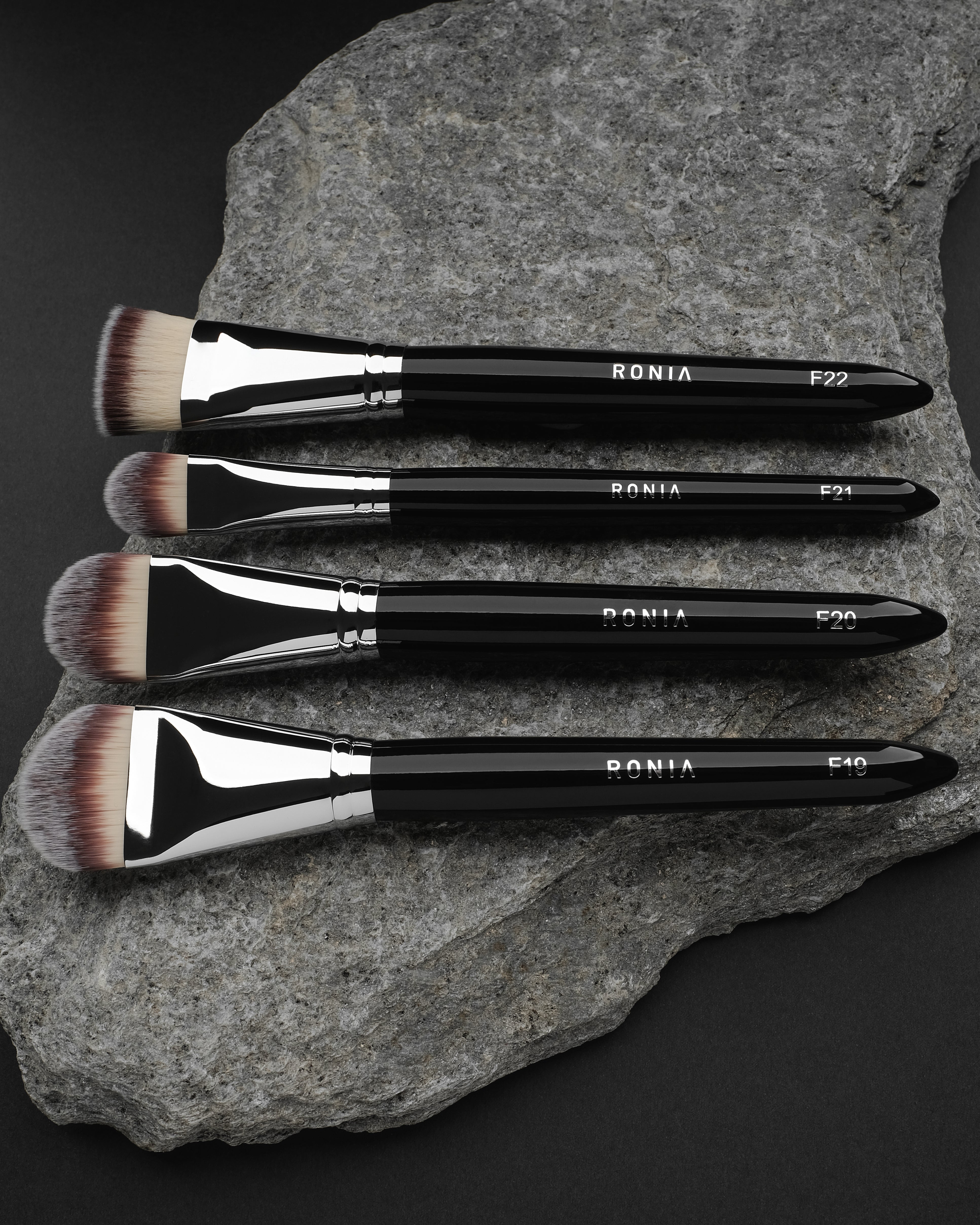 Sculpting Foundation Brush SET