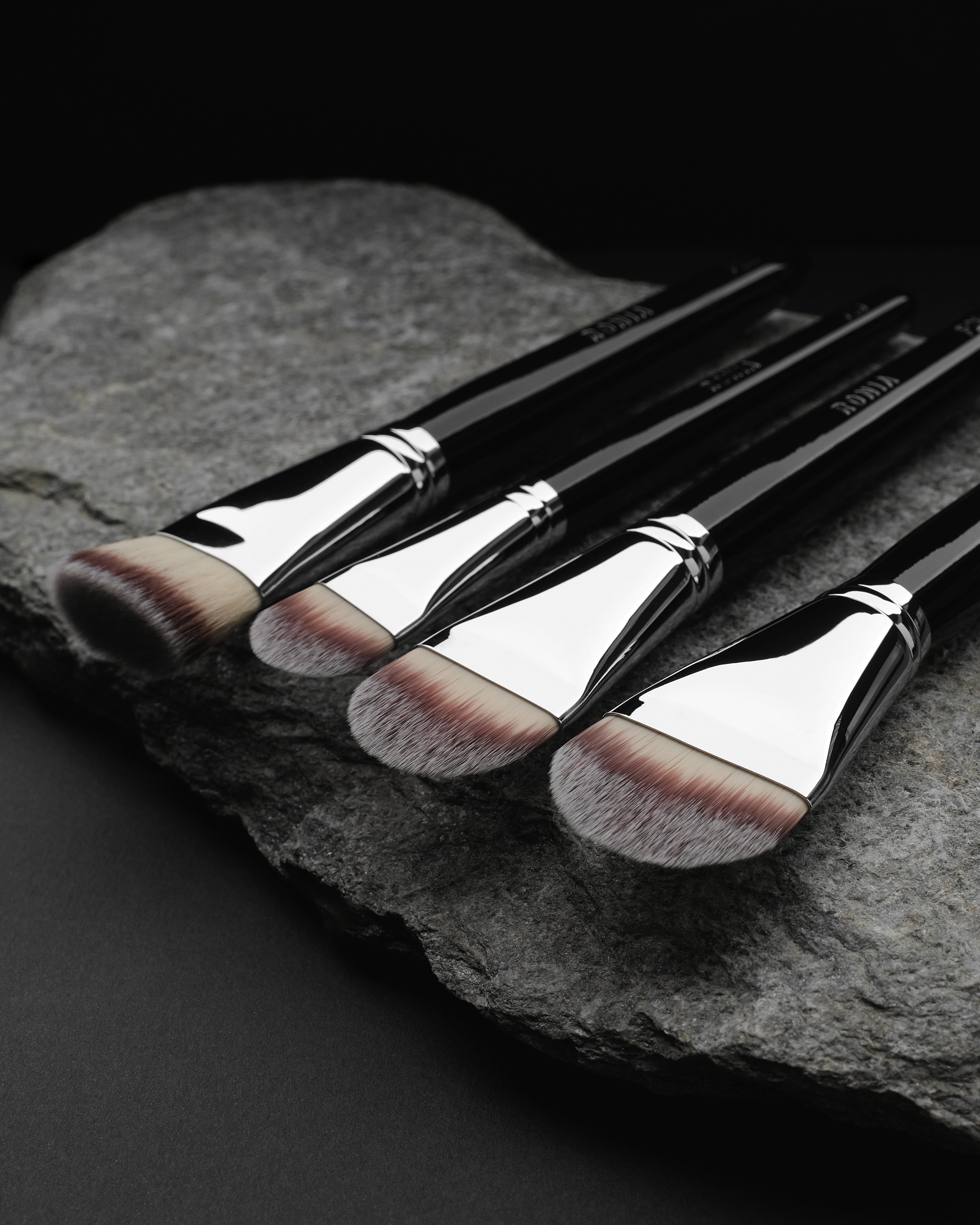 Sculpting Foundation Brush SET