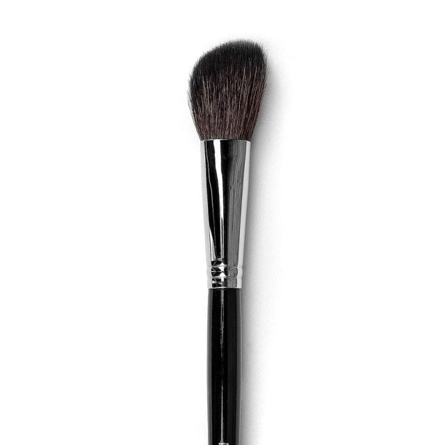 Blush and Contouring makeup Brush