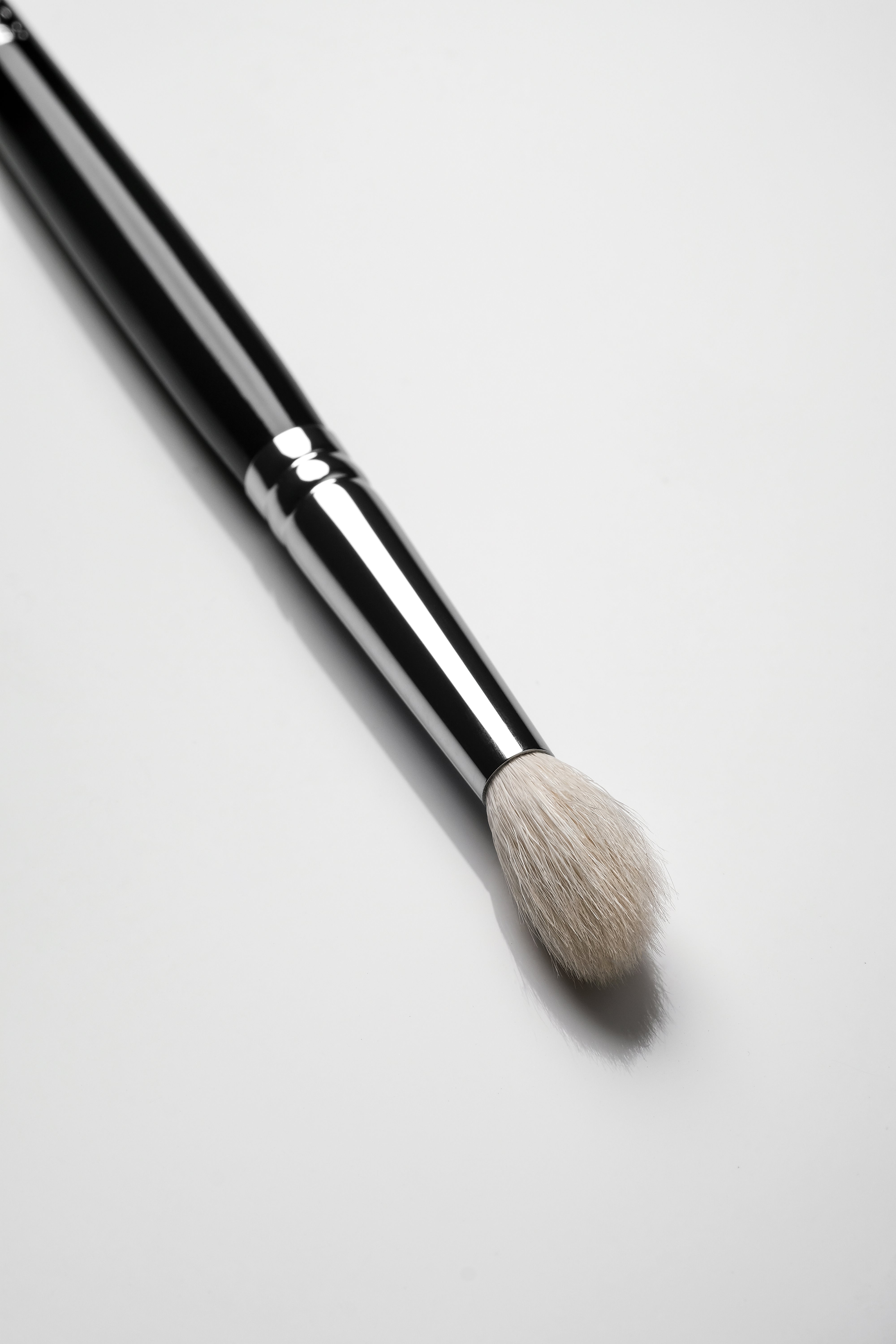 E7 Large Tapered Blending Brush