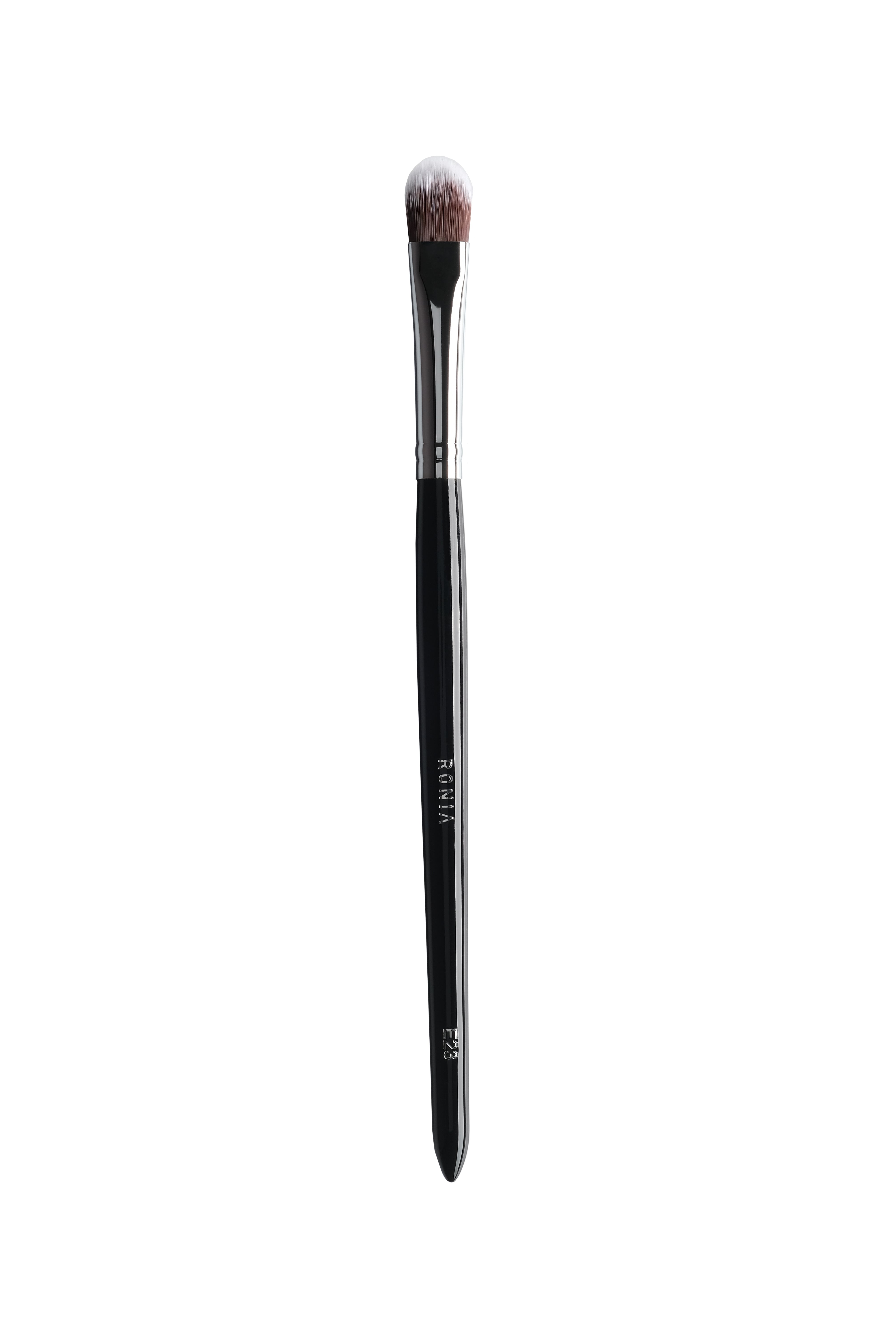 E24: Eyeshadow Buffing Brush