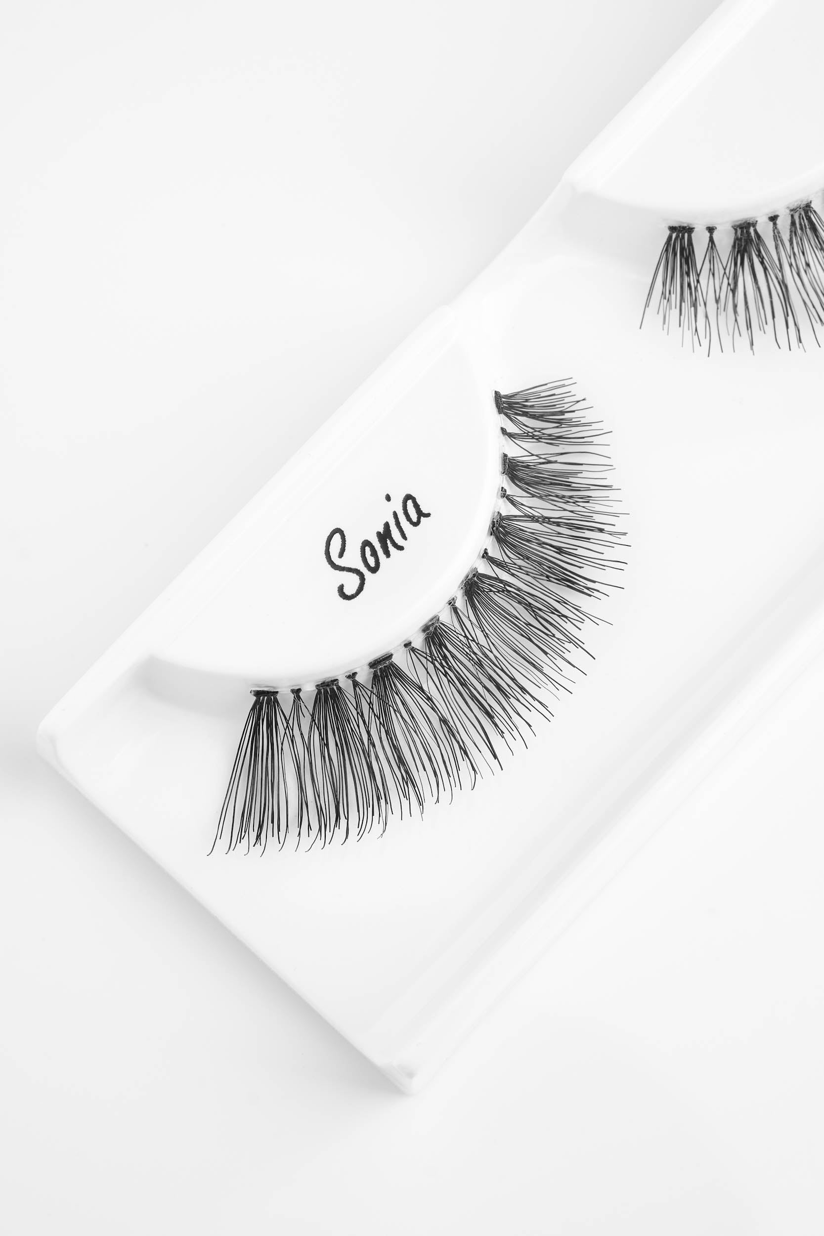 Natural Eyelashes - SONIA